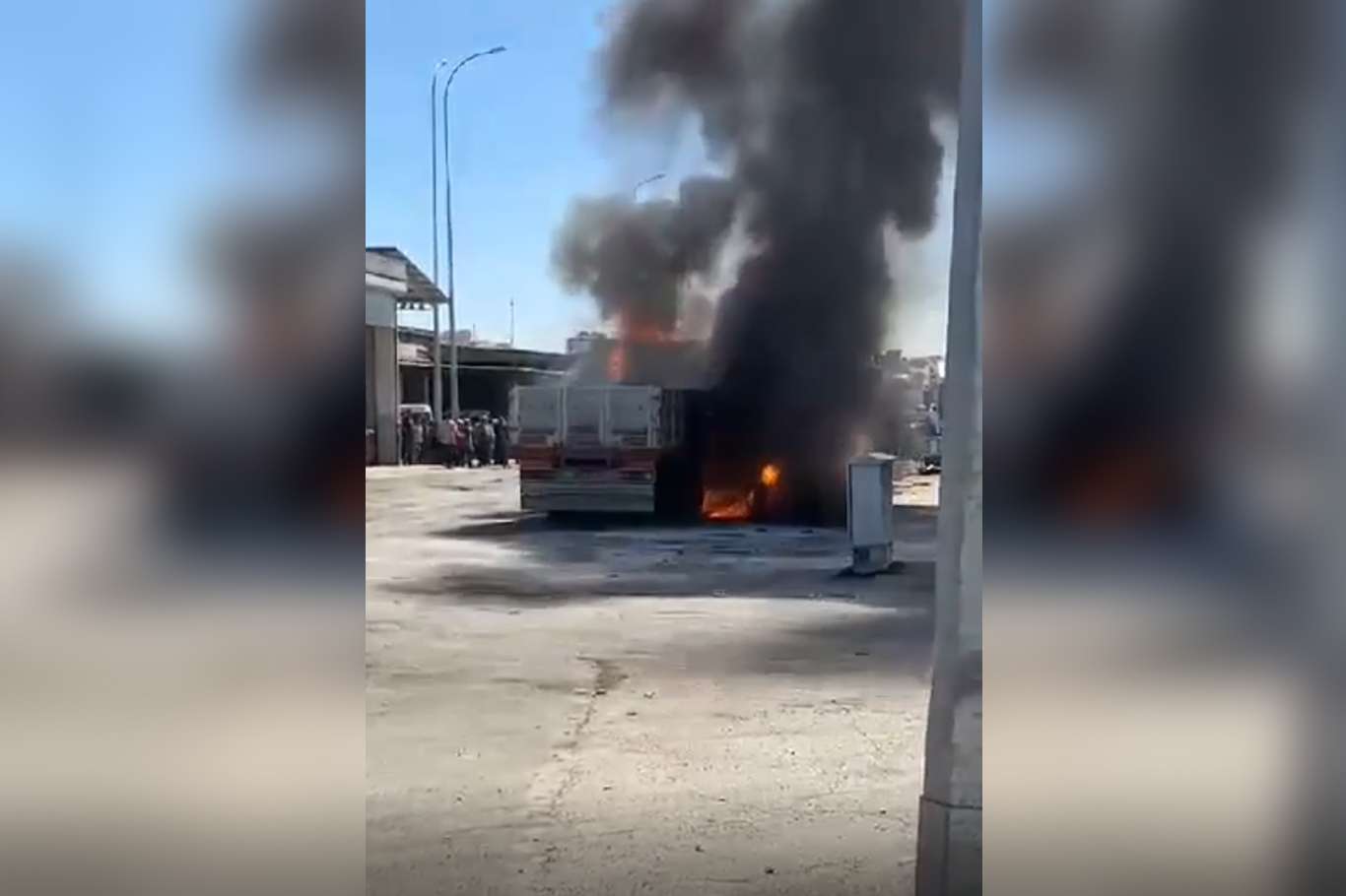 Oto sanayi sitesinde oksijen tüpü patladı: 2 ağır yaralı Oto sanayi sitesinde oksijen tüpü patladı: 2 ağır yaralı